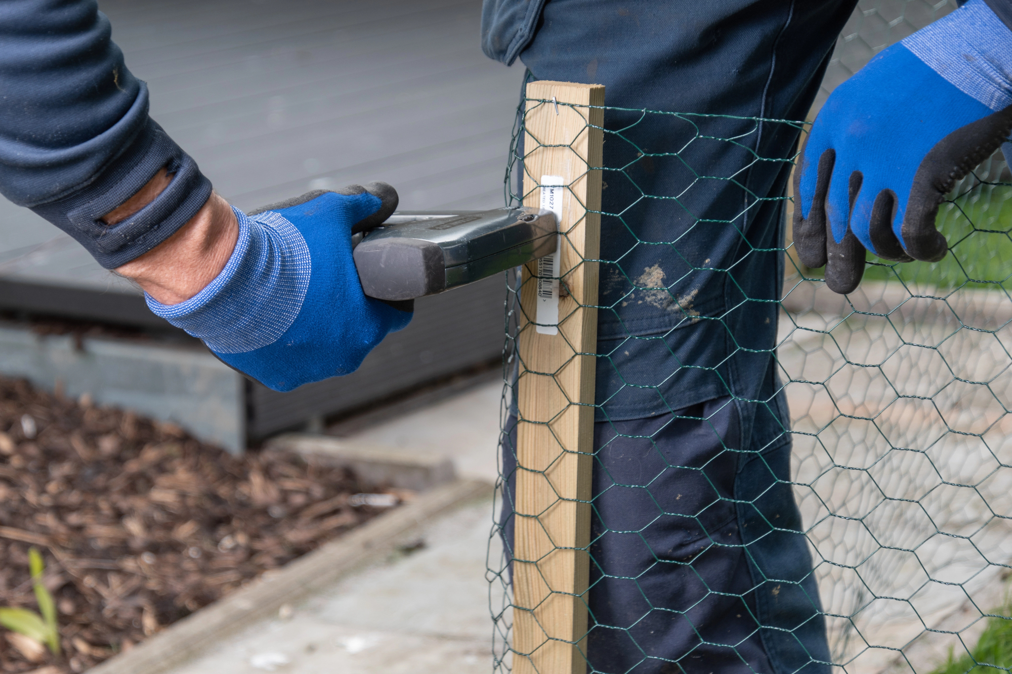 DIY vs Professional Fence Installation